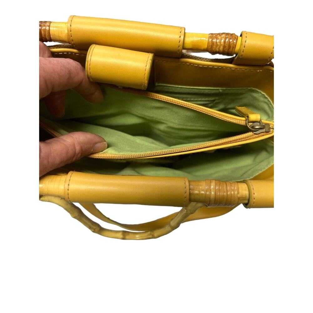 Unbranded medium sized yellow tropical floral and bamboo purse w shoulder strap - Picture 5 of 5